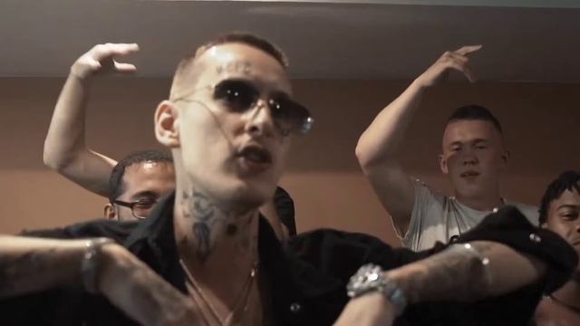 Кизару зафлексил под а4 смотреть онлайн