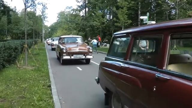 ретро автомобили в сокольниках смотреть онлайн