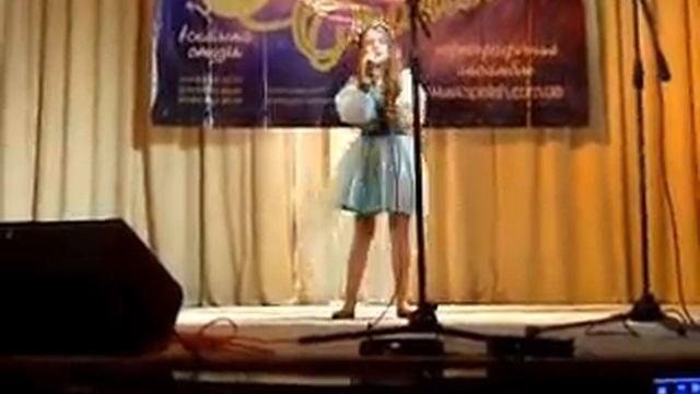 Анна Тринчер-