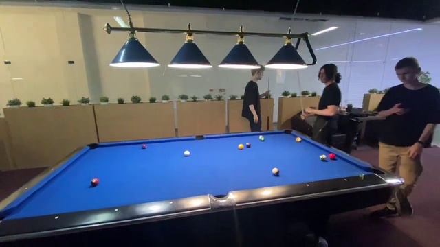 БИЛЬЯРД — Mellsher, uxknow, IgorINix, Lavrik — Мини-турнир • Нарезка Mellsher`a смотреть онлайн