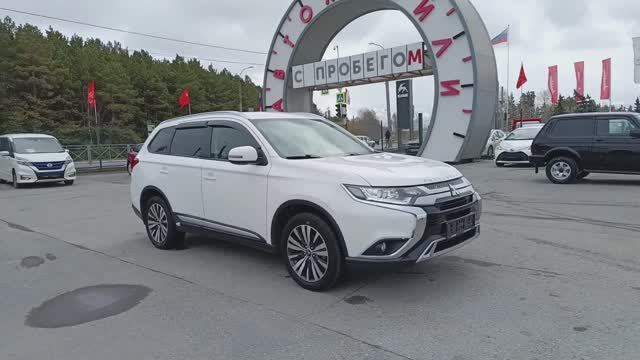 Mitsubishi Outlander 2,0 л. Бензин Вариатор (146 л.с.) 4WD 2019 смотреть онлайн