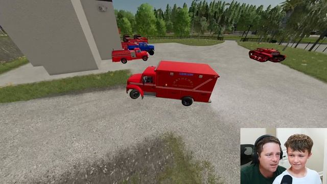 Ambulance Saves People from Bear Attack and Building Crash | Farming Simulator 22 смотреть онлайн