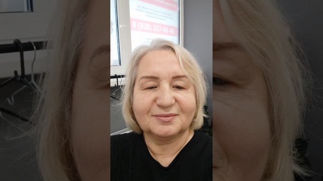 Весной всё вокруг становится ярким и красочным. смотреть онлайн