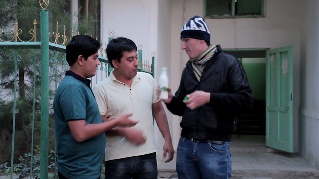 Худжандский юмор. Зимная одежда летом. Интересно смотреть онлайн