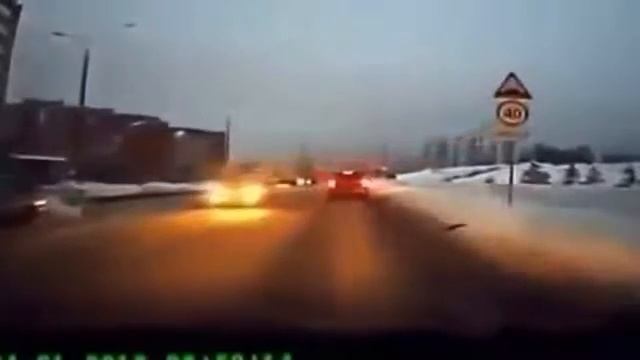 Нелепые ситуации и приколы на дорогах смотреть онлайн