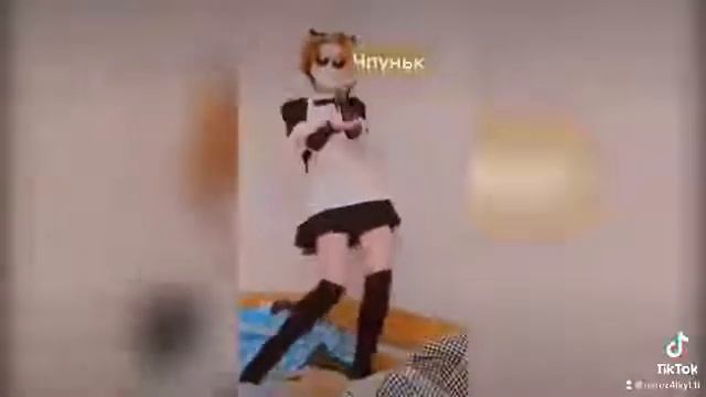 чпуньк в костюме горничной )))0)) уфффф... смотреть онлайн