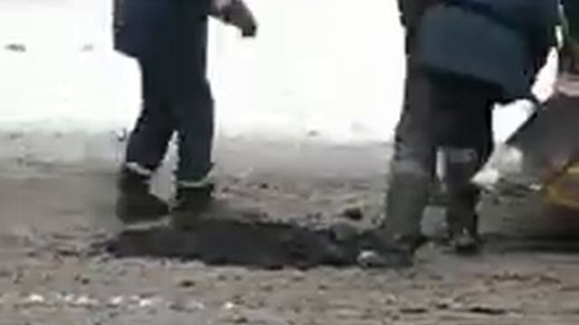 Видео дня Как делают наши дороги » Лента приколов Коляна Зайдёшь раз и останешься навсегда смотреть онлайн