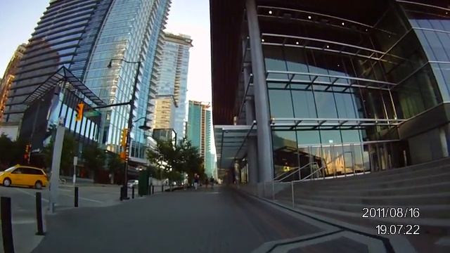 Vancouver, BC. Прогулка по Ванкуверу на велосипеде (1) смотреть онлайн