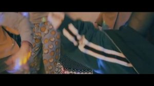 Витя АК и Сола Монова_Аирмаксы