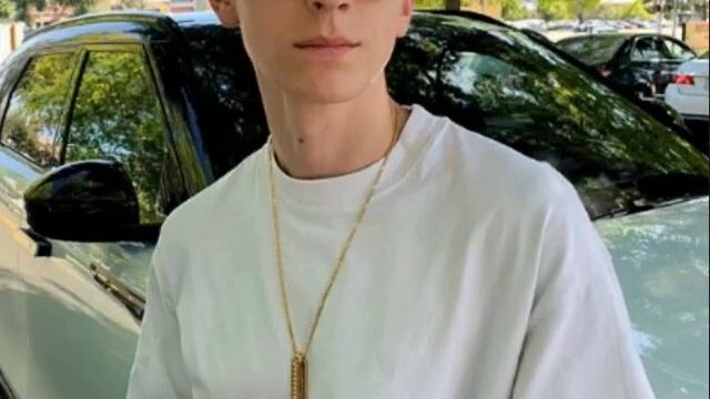 ПЕСНЯ влада А4 смотреть онлайн