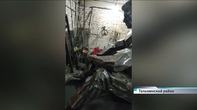 Мастер изготовил необычную скульптуру Шукшина смотреть онлайн