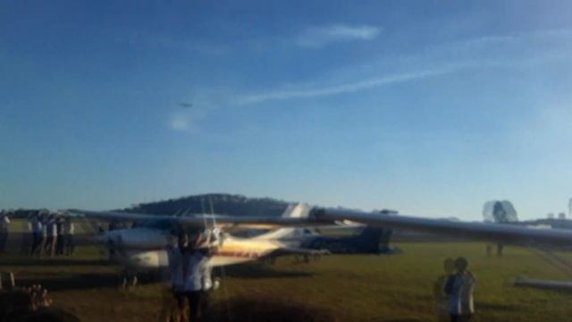 Поехали на представление ВВС Бразилии (на ВАЗ-2109, девятка) смотреть онлайн