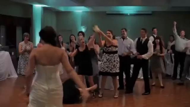 Wedding Fails Compilation 2016 18 Видео приколы на свадьбе, самые ржачные свадьбы со всего мира смотреть онлайн