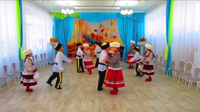Круговой казачий танец смотреть онлайн