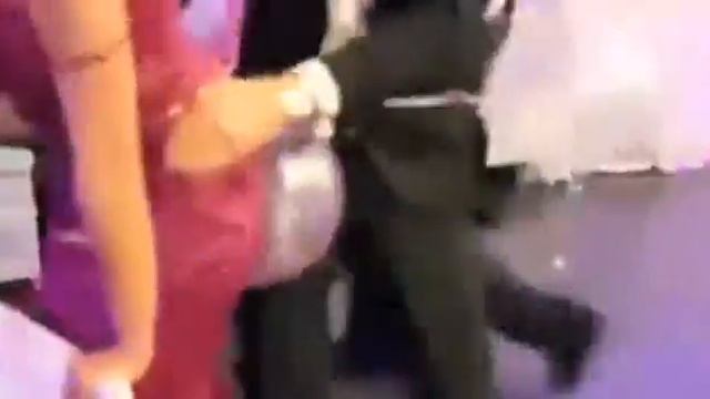 Свадьба - ВЕСЕЛУХА смотреть онлайн