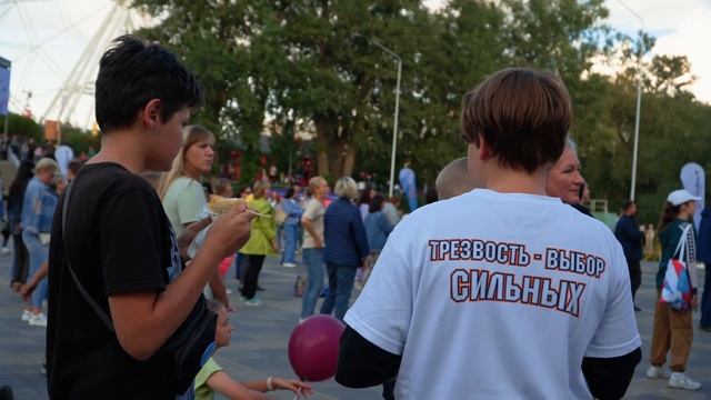 Федеральный фестиваль "Русское лето". Выступление группы "Пилот" в Омске. смотреть онлайн