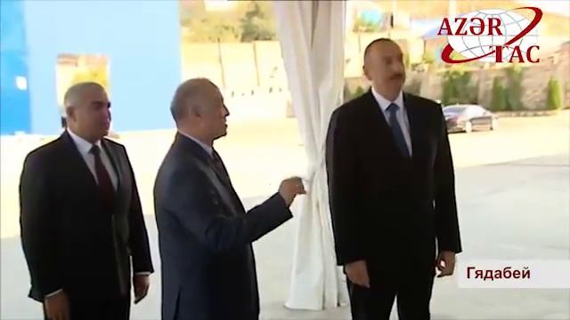 Президент Ильхам Алиев принял участие в открытии Гядабейского лимонадного завода смотреть онлайн