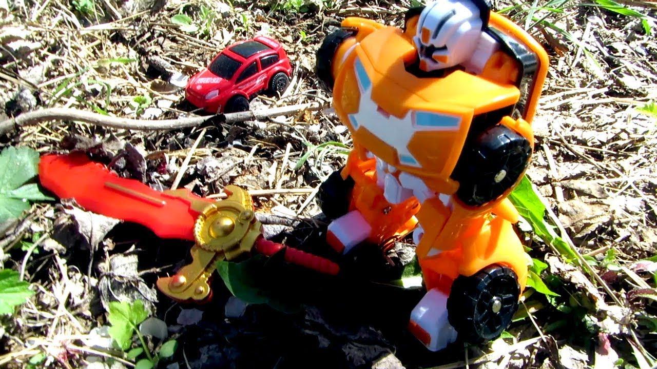 Железный человек и Тобот X. Видео с игрушками для мальчиков смотреть онлайн