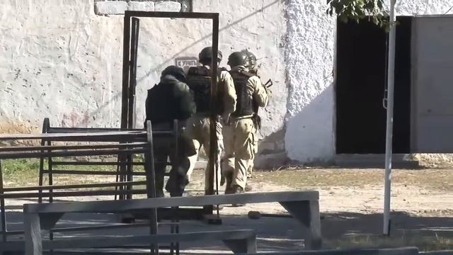 На повестке дня - триатлон особого назначения