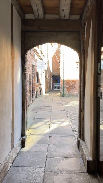 Узкие улочки Йорка #улицыгорода#йорк#англия#путешествия смотреть онлайн