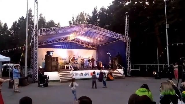 Кантабрика на фестивале Живая Вода 2017 Фрагменты смотреть онлайн