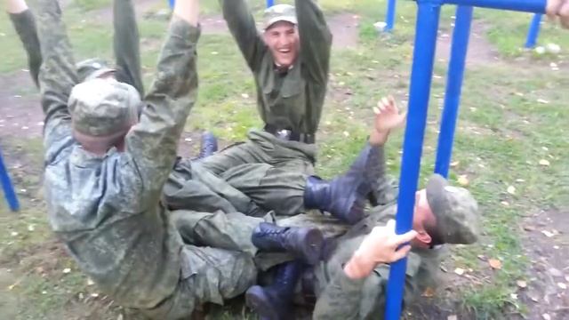 Приколы армия/Россия смотреть онлайн