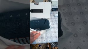 Розпаковка і обзор колонки JBL Xtreme 4