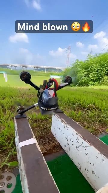 Безумно быстрый старт дрона. смотреть онлайн