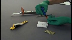 Cementing a post using RelyX™ Unicem Clicker™ and Centrix Accudose® Needletube™