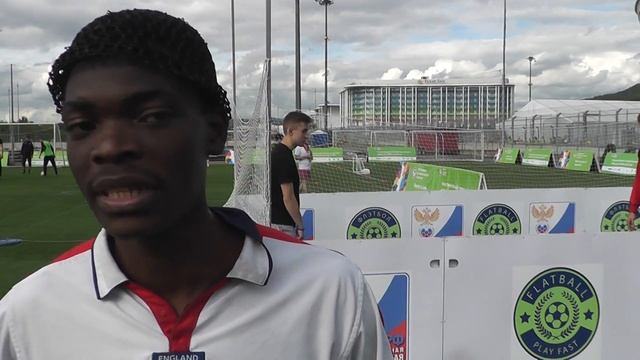 ВФМС-2017. Турнир болельщиков. Сусику Ньямбе (некс) из Замбии, участник турнира по флэтболу. смотреть онлайн