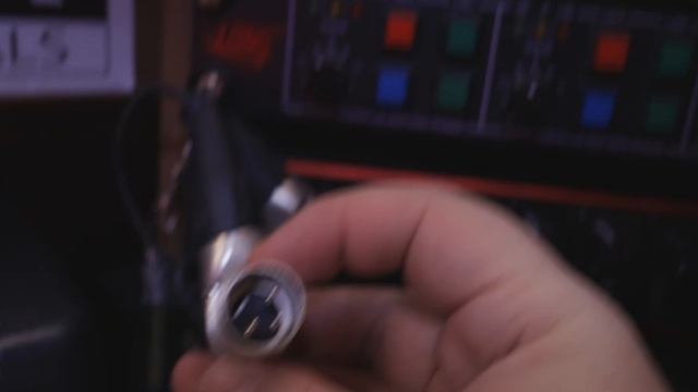 Гениальное изобретение для музыкантов - Угловой Поворотный MRC XLR разъем