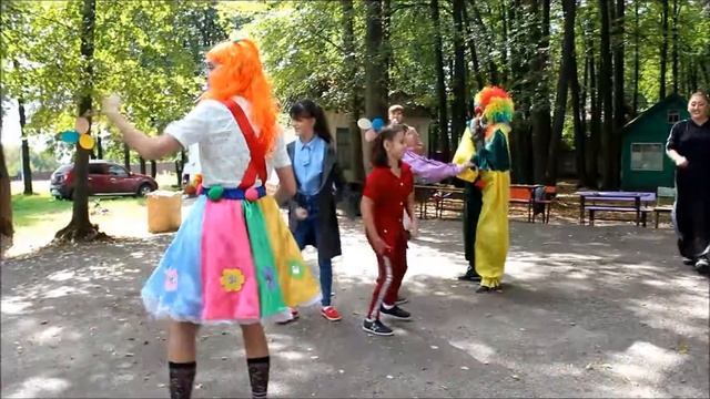 Фестиваль приемных семей. Лаишево. Поет Дэнил Чижевскй. 25.08. 2019. смотреть онлайн