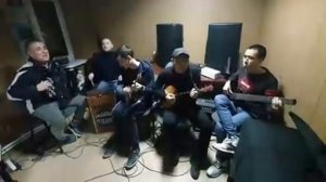 Очень круто. Хиты 80х и 90х в исполнении ансамбля Сельские резиденты.