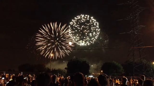 Фестиваль фейерверков 2017 в Москве, Братеево. смотреть онлайн