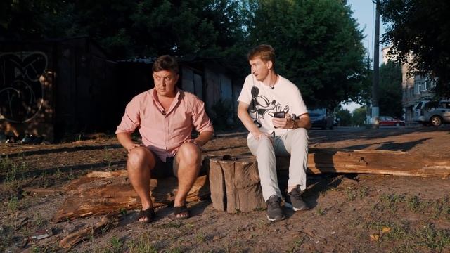 Про відставку Авакова, книгу Мендель та Україну в Інстаграмі. Бампер і Сус смотреть онлайн