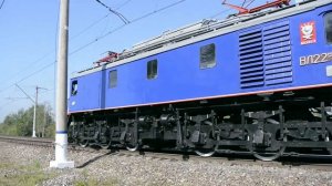 Советский электровоз ВЛ22М-1892