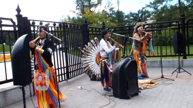 Equador Indians in Moscow - Индейцы на ВВЦ-ВДНХ смотреть онлайн