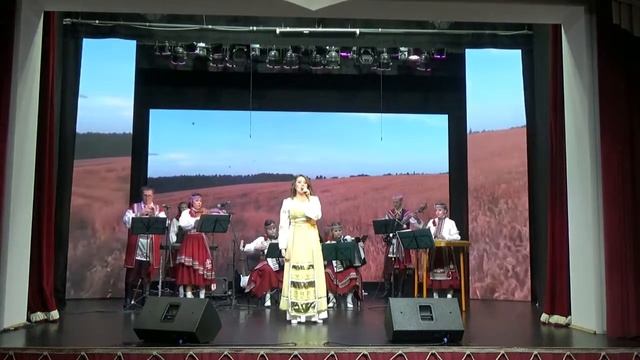 Анжелика Талейко и Народный ансамбль народных инструментов "Кругліца"- "Як жа мне" смотреть онлайн