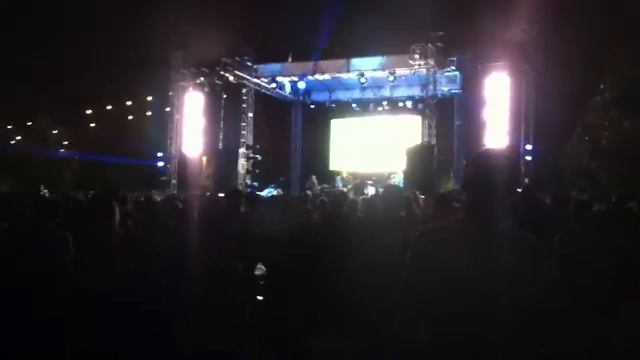 Haim @ Brooklyn Bridge Park смотреть онлайн