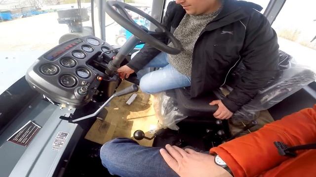 Трактор ХТЗ-17221 (Tractor HTZ-17221) смотреть онлайн