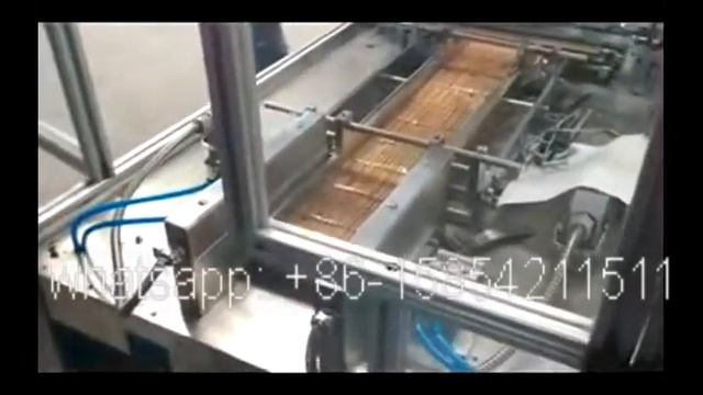УПАКОВКА ПЕЧЕНЬЯ УПАКОВОЧНАЯ МАШИНА НА РЕБРЕ МЕТОДОМ X FOLD смотреть онлайн