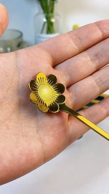 Golden tea spoon bentuk bunga #shopee #homeware #tools #barangunik #kekinian #praktis #bisnisonline смотреть онлайн