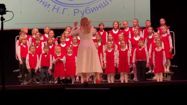 Весна 🌿 Колокольчики Дин-дон Ди-ли ди-ли 🔔 . Младший хор Сириус. Дарья Виолончель Cello смотреть онлайн