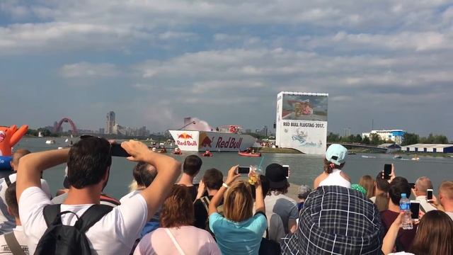 Победитель RED BULL Flugtag 2017 Москва смотреть онлайн