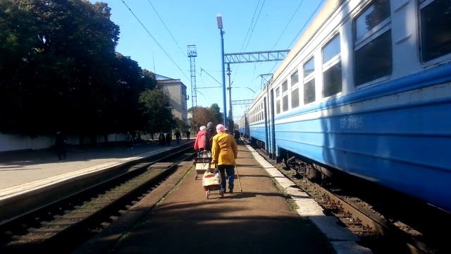 ЭР1-241 на станции Никополь