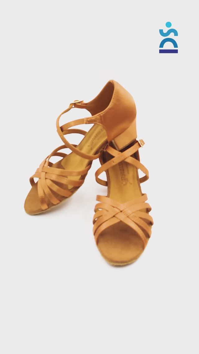 Красивая плетёнка) смотреть онлайн