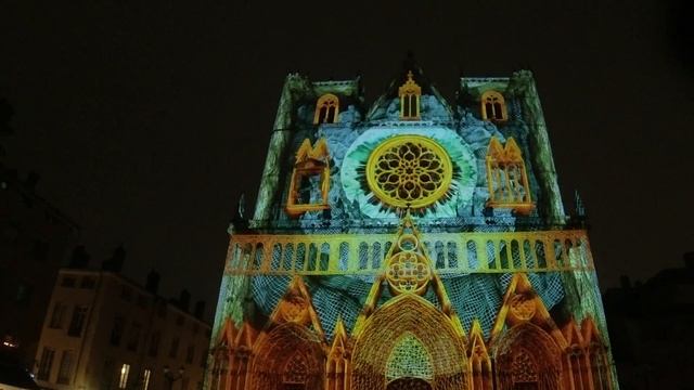 ЛЕГЕНДАРНОЕ СОБЫТИЕ// ПРАЗДНИК СВЕТА ВО ФРАНЦИИ 🇫🇷 // FÊTE DES LUMIÈRES 2022 смотреть онлайн