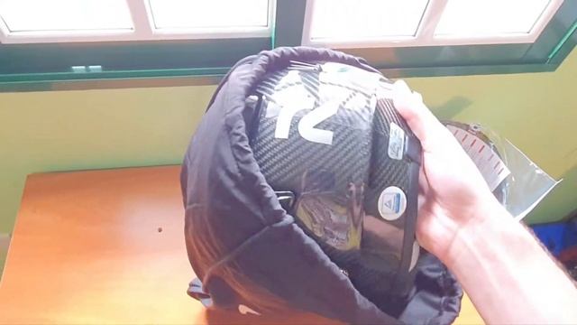 Unboxing HJC RPHA 11 Carbon смотреть онлайн