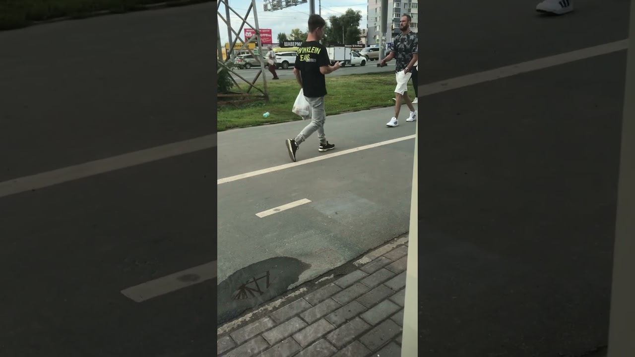 Пятничный шашлычок под стримок #шашлык #кафе смотреть онлайн