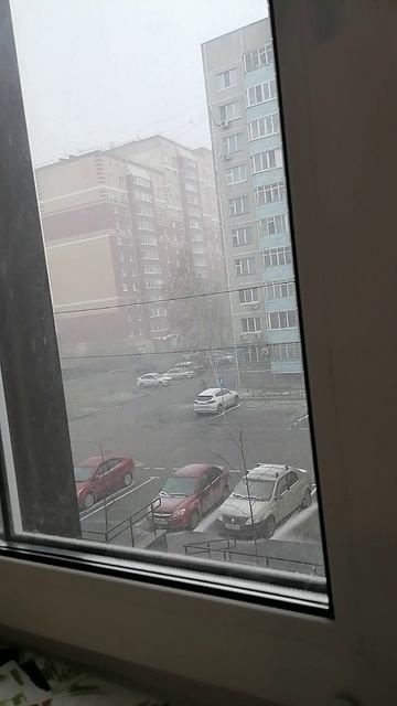 Снег в апреле